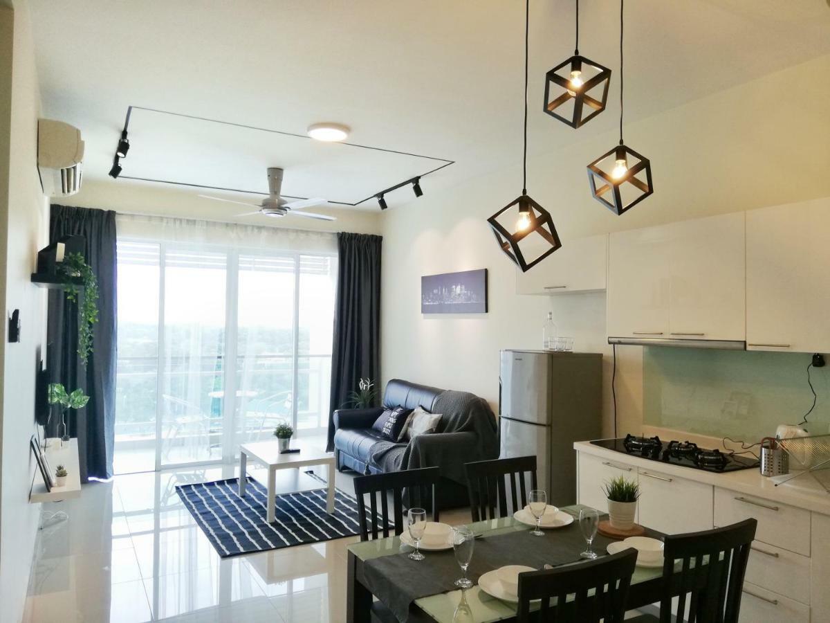 Ara Damansara Oasis Residence, Specious Home 4-8Pax, 8Min Subang Airport, 10Min Sunway ペタリンジャヤ エクステリア 写真
